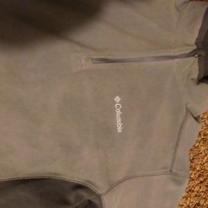 Columbia sweater